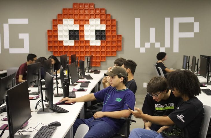 Voucher Desenvolvedor: a busca por estágio e o sonho da carreira 